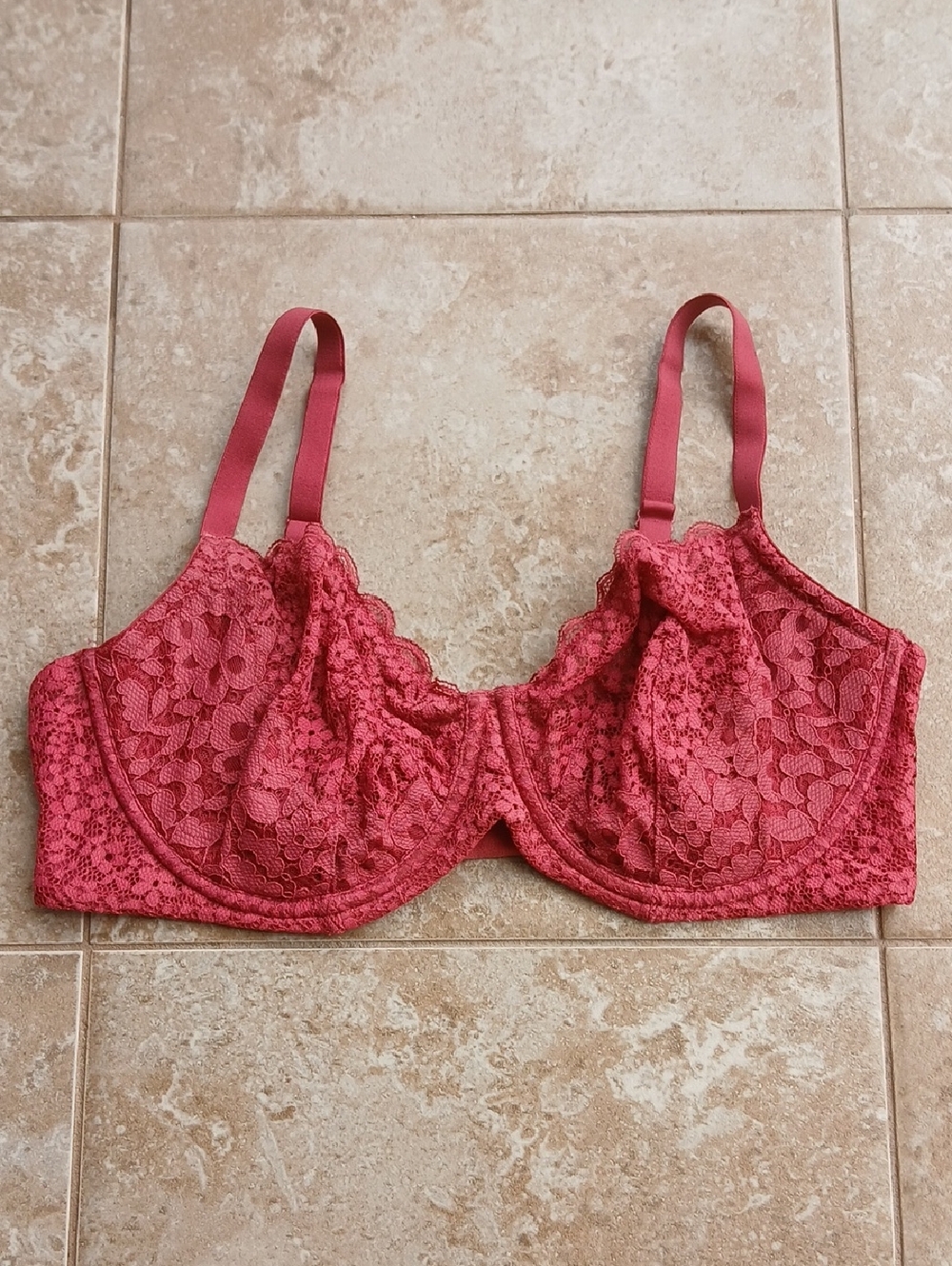 Victoria's Secret 38DD Body By Victoria Unlined Demi Underwire Bra